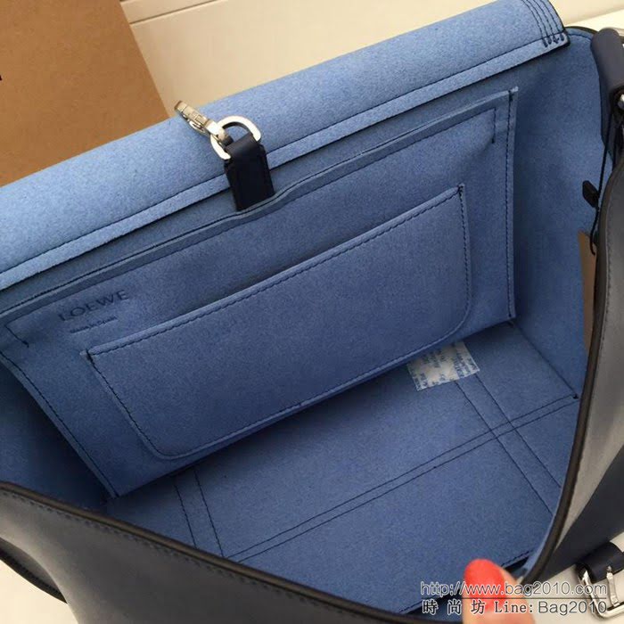 LOEWE羅意威 專櫃同步 經典百搭 明星同款 Military Messenger 信使包 0169 男女同款  jdl1027